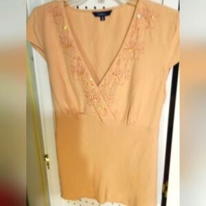 Reitman's 55% linen blouse